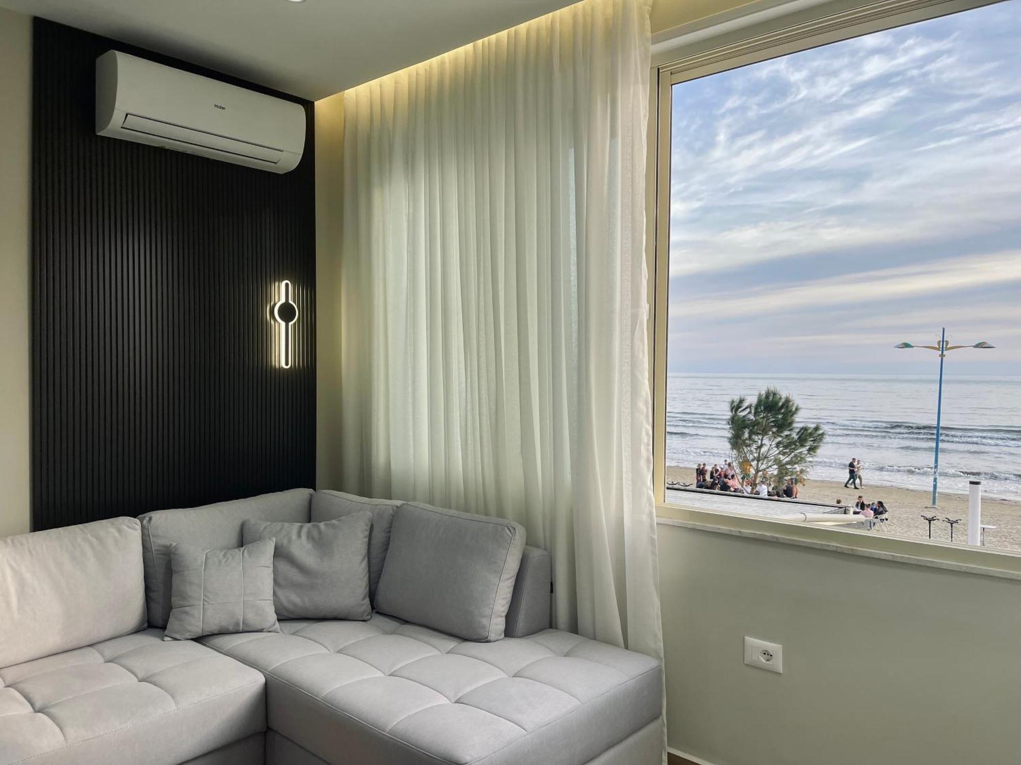 Luxurious Dreamy Seaview Apartment Durrës 외부 사진