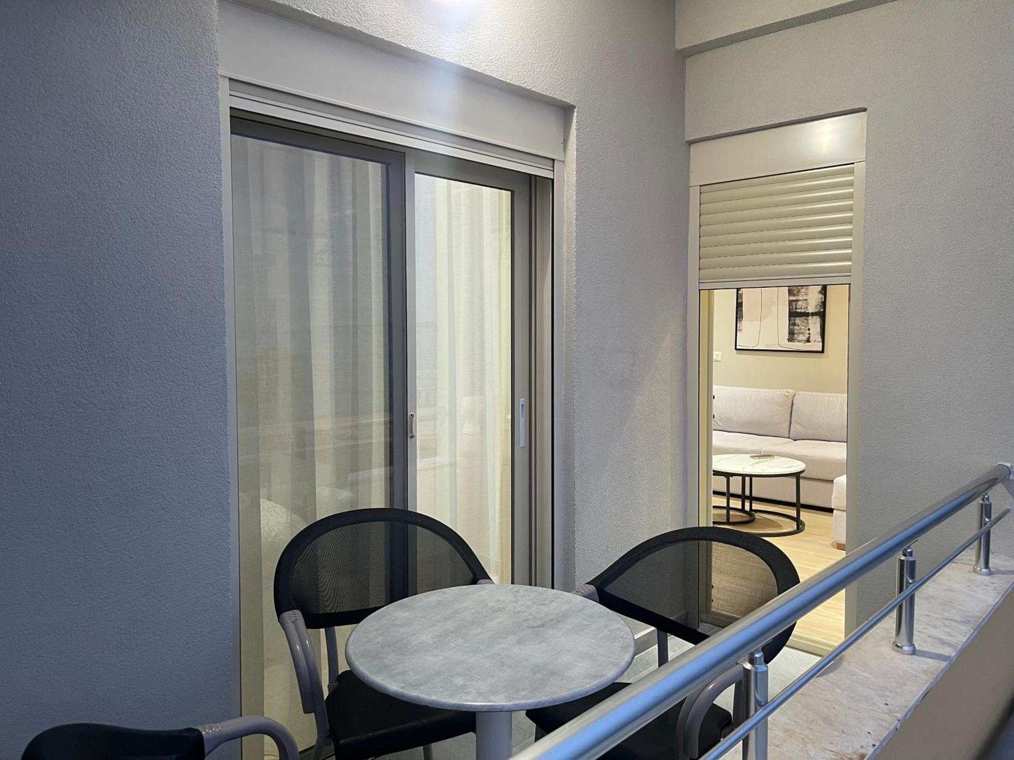 Luxurious Dreamy Seaview Apartment Durrës 외부 사진